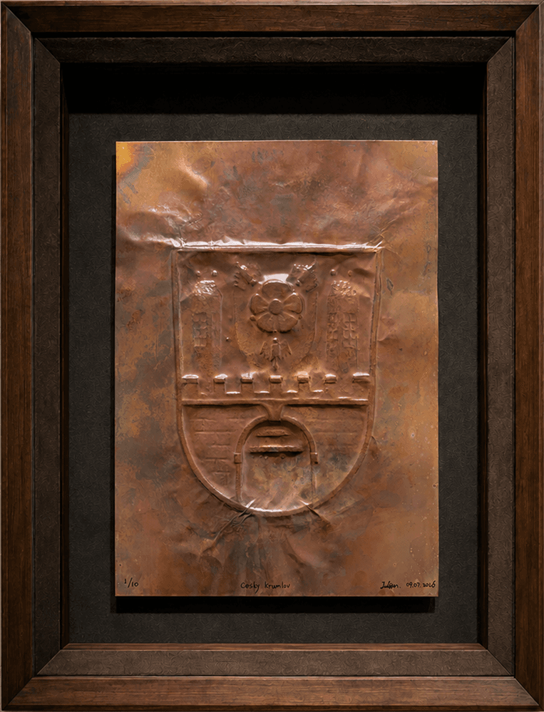 Hand-hammered copper plate impression of the Český Krumlov coat of arms
